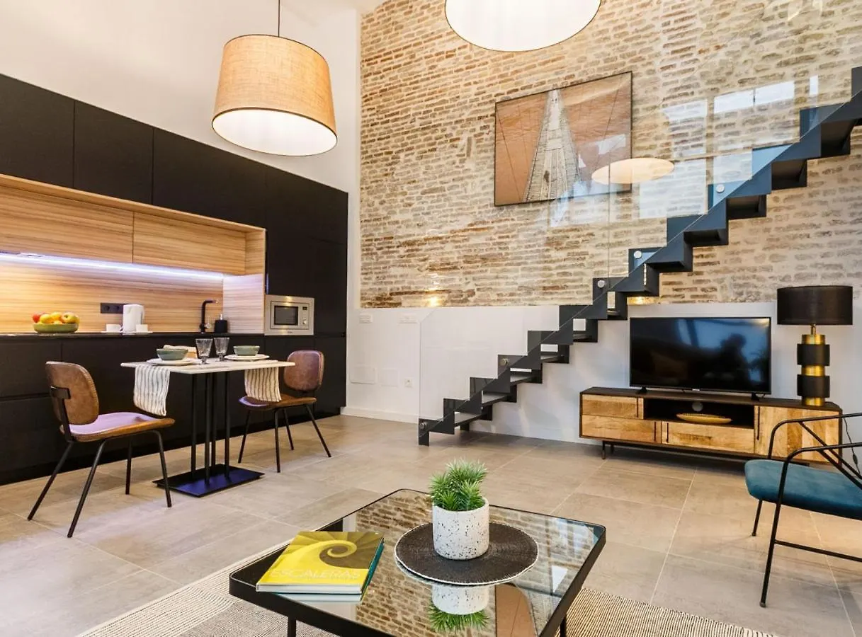 Apartment Amplisimo Y Coqueto Apartamento De Lujo Y Diseno En Pleno Centro Seville