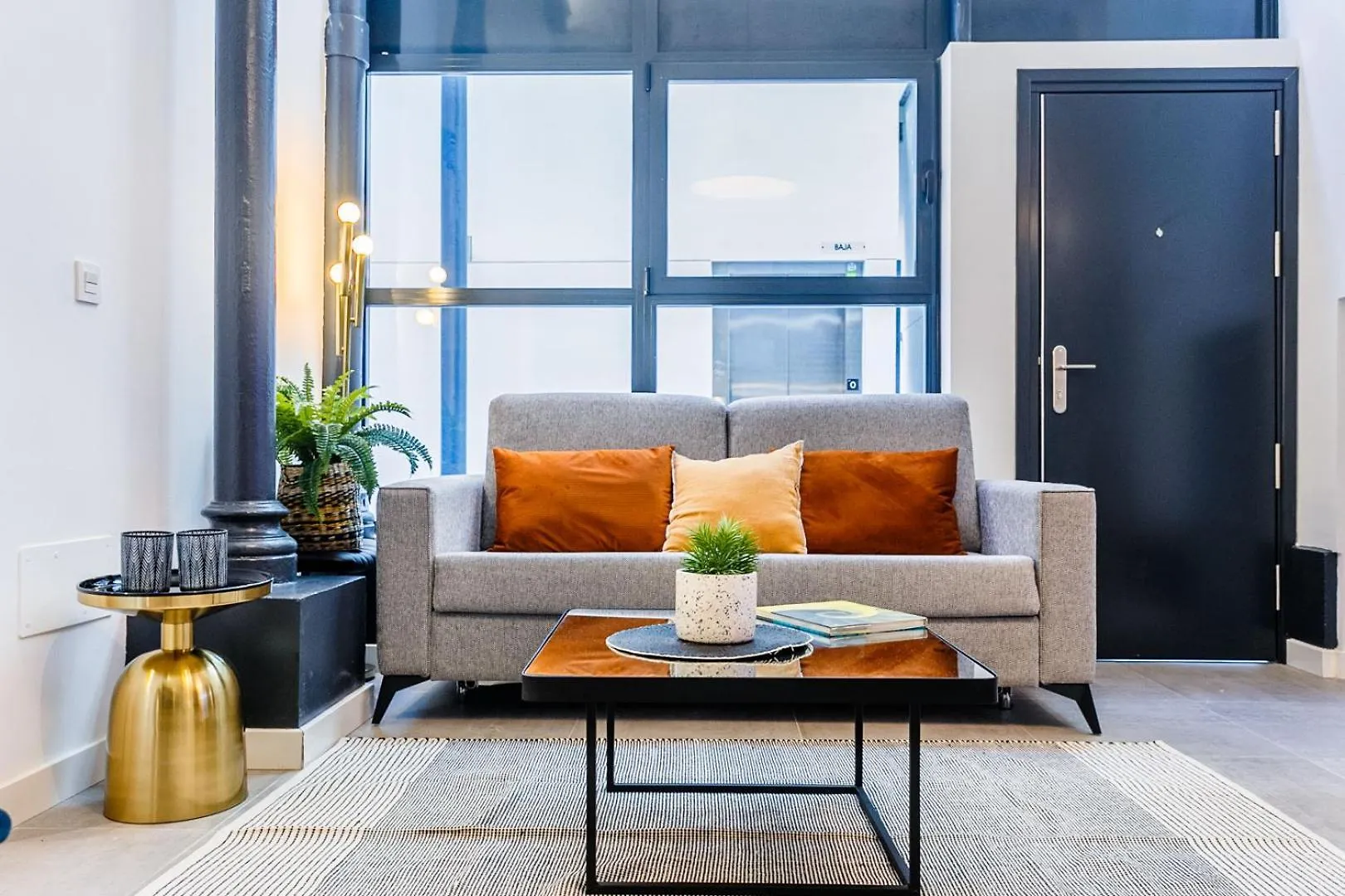 Amplisimo Y Coqueto Apartamento De Lujo Y Diseno En Pleno Centro Seville